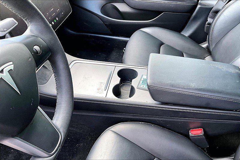 Used 2022 Tesla Model 3 Performance AWD/4WD image 11