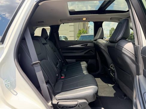 Used 2023 INFINITI QX60 Luxe w/ Cargo Package AWD/4WD image 21