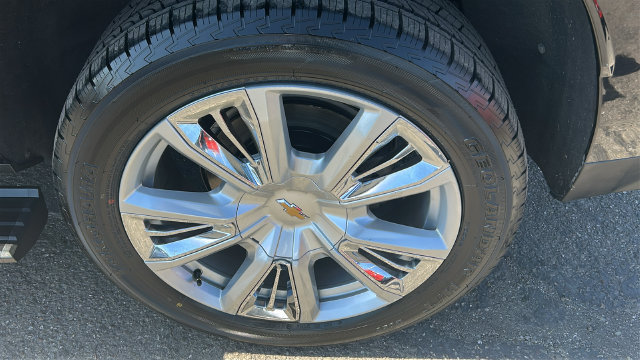 Used 2021 Chevrolet Tahoe High Country AWD/4WD image 6