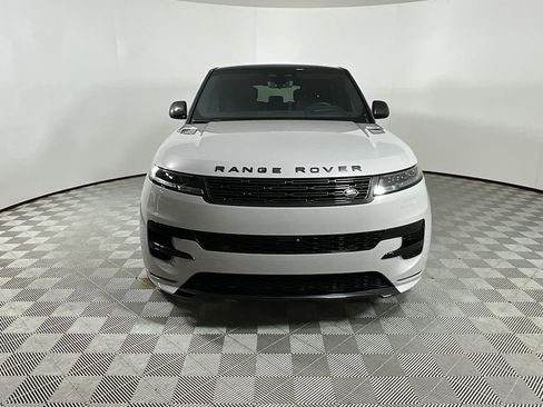 Used 2025 Land Rover Range Rover Sport Dynamic SE image 8