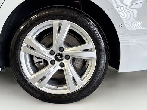 Used 2025 Audi A5 2.0T Premium w/ Convenience Package image 28