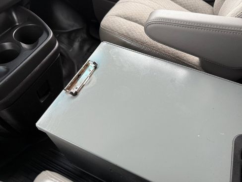 Used 2020 Chevrolet Express 2500 w/ Driver Convenience Package image 30