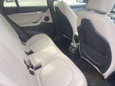 Used 2021 BMW X1 xDrive28i w/ Convenience Package image 3