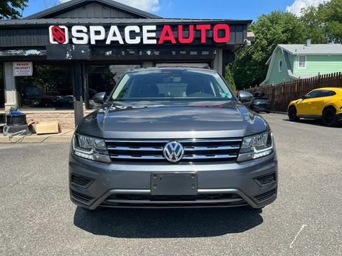 Used 2021 Volkswagen Tiguan S FWD image 2