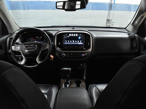 Used 2017 GMC Canyon Denali AWD/4WD image 5