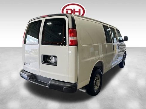 New 2026 Chevrolet Express 2500 w/ Driver Convenience Package RWD image 11