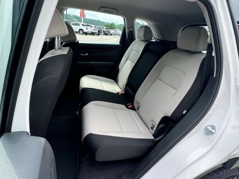 Used 2023 Honda CR-V LX image 16