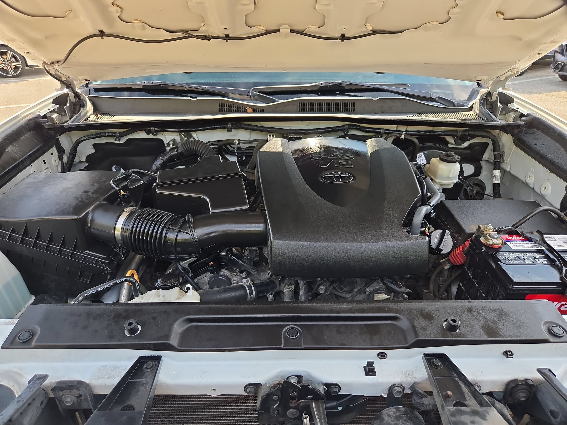 Used 2021 Toyota Tacoma SR5 RWD image 31