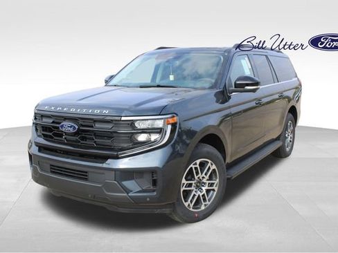 New 2025 Ford Expedition Max Active image 1