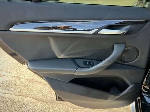 Used 2018 BMW X1 sDrive28i w/ Convenience Package image 21