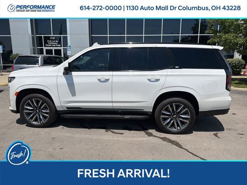 Used 2024 Cadillac Escalade Sport AWD/4WD image 7