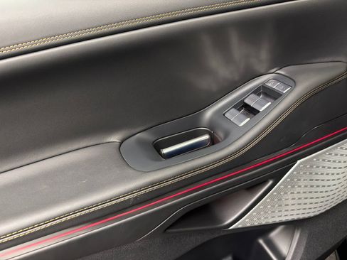 Certified 2025 Lincoln Navigator Black Label image 42