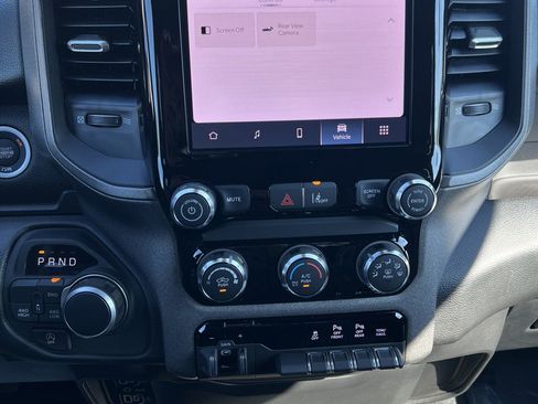 New 2025 RAM 1500 Tradesman w/ Night Edition AWD/4WD image 23