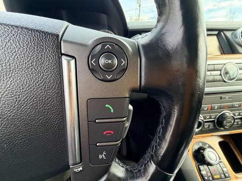 Used 2013 Land Rover LR4 HSE image 12