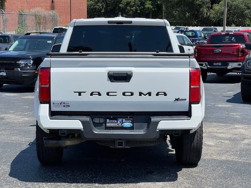 Used 2024 Toyota Tacoma TRD Sport RWD image 4