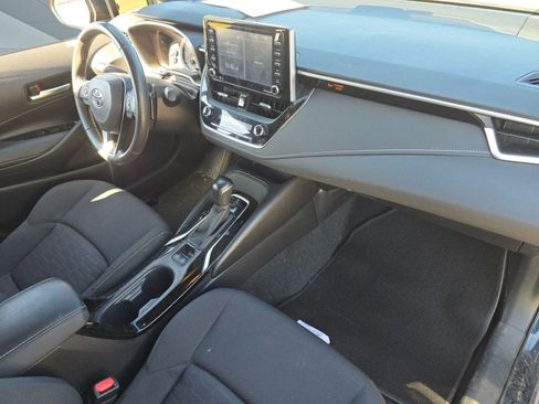 Used 2020 Toyota Corolla SE w/ Carpet Mat Package image 23