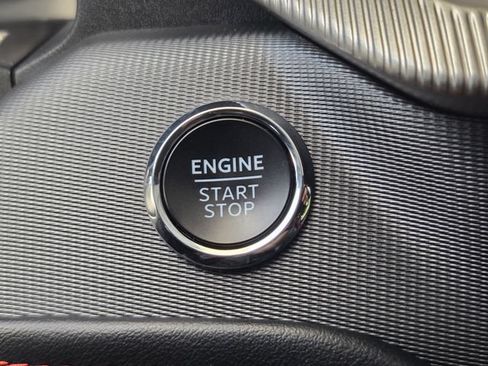 Used 2025 Ford Explorer ST-Line w/ Premium Package RWD image 19