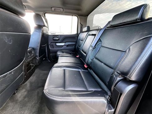 Used 2017 Chevrolet Silverado 2500 LT w/ Midnight Edition image 14