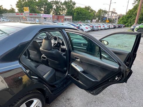 Used 2013 Toyota Camry SE FWD image 15