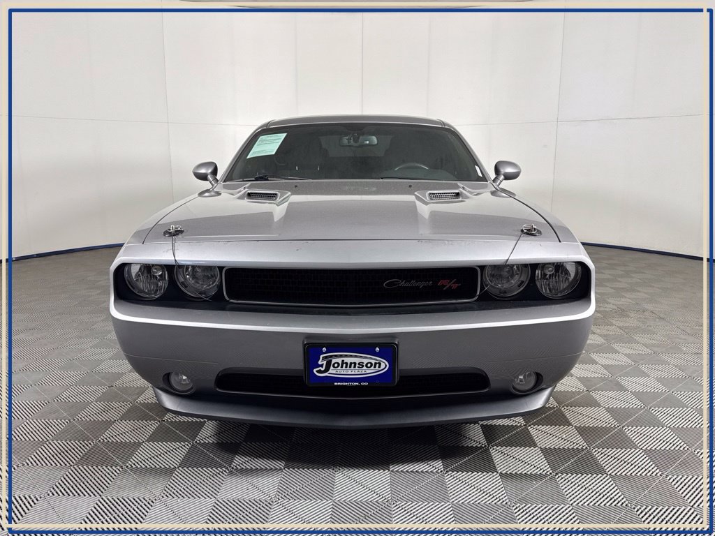 Used 2014 Dodge Challenger R/T w/ Sound Group II RWD image 3