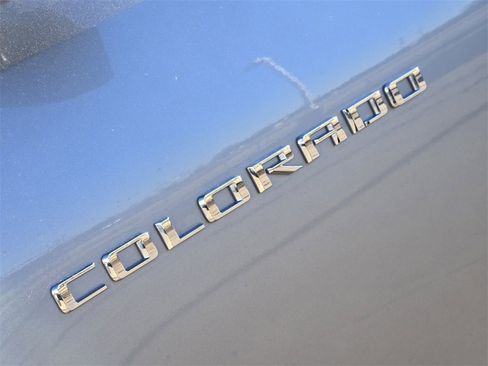 Used 2024 Chevrolet Colorado LT w/ LT Convenience Package II image 32