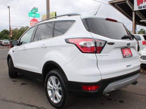 Used 2018 Ford Escape SEL AWD/4WD image 5