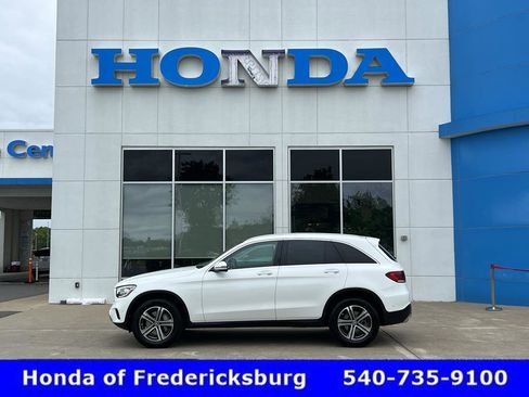 Used 2021 Mercedes-Benz GLC 300 image 1