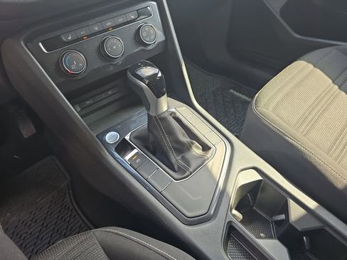 Used 2023 Volkswagen Tiguan S image 24