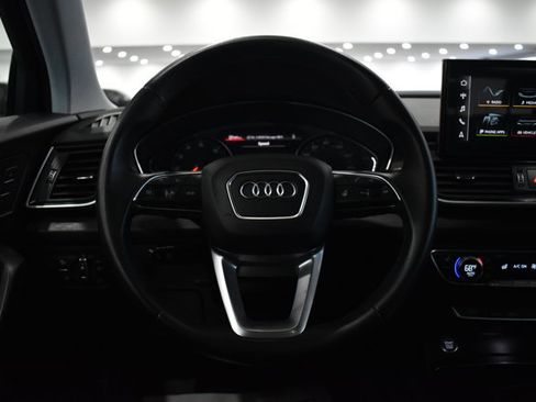 Used 2024 Audi Q5 Premium image 16