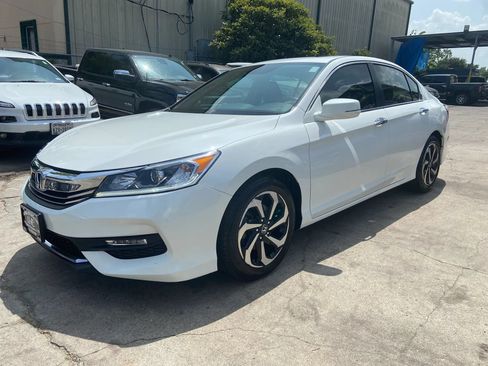 Used 2016 Honda Accord EX-L image 3