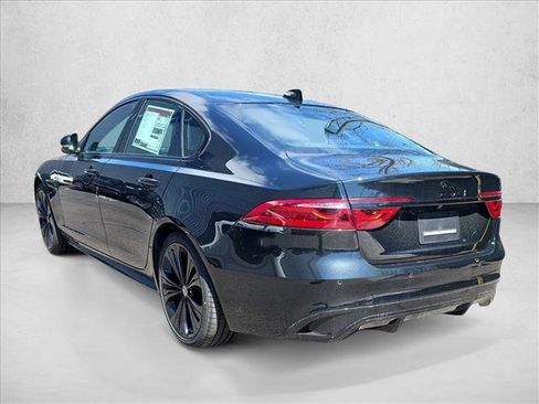 New 2024 Jaguar XF R-Dynamic SE image 7