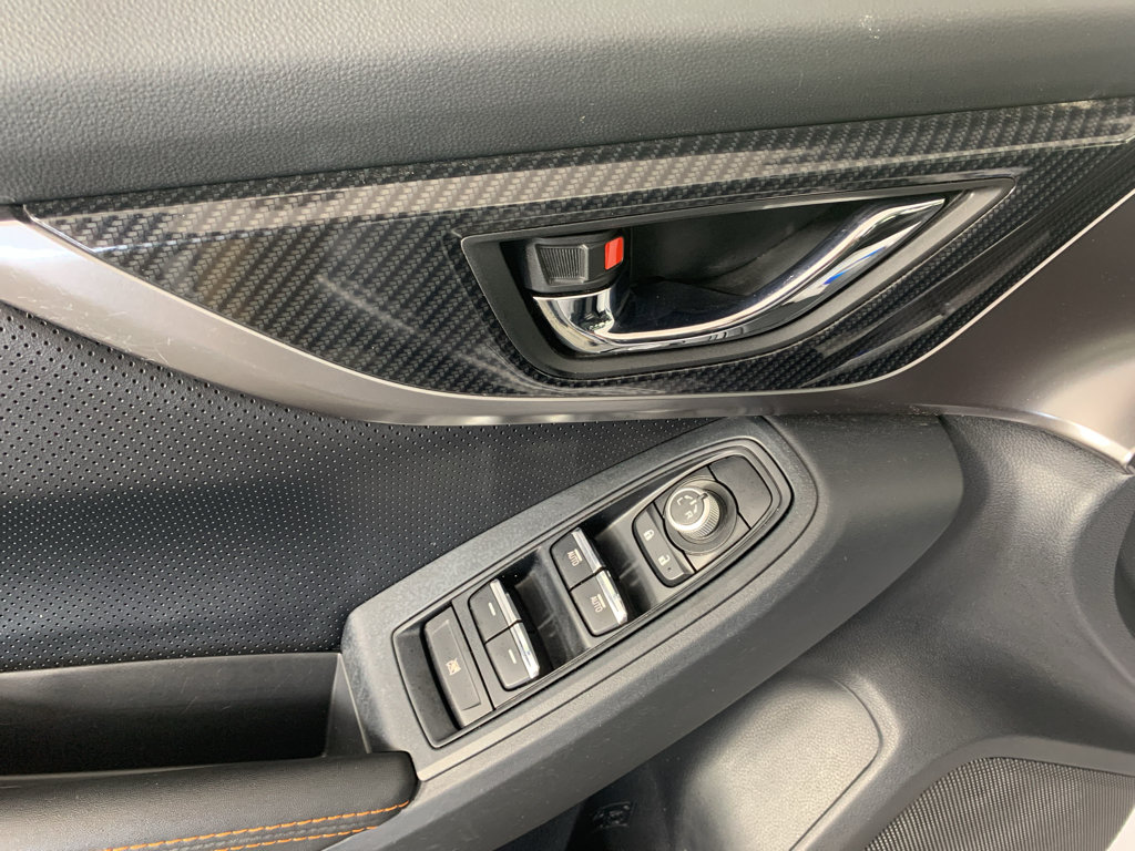 Used 2019 Subaru Crosstrek 2.0i Limited w/ Moonroof Package w/Navigation AWD/4WD image 14