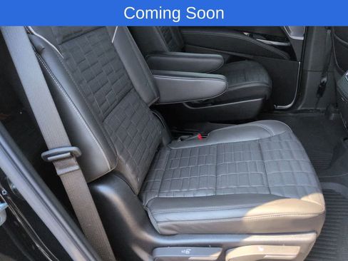 Used 2025 Cadillac Escalade V w/ LPO, ONYX Package image 21