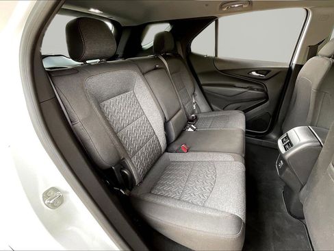 Used 2023 Chevrolet Equinox LT FWD image 24
