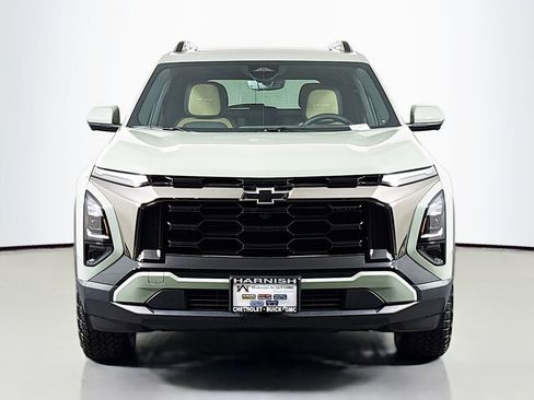 New 2026 Chevrolet Equinox ACTIV image 2