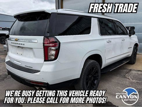 Used 2023 Chevrolet Suburban Premier AWD/4WD image 2