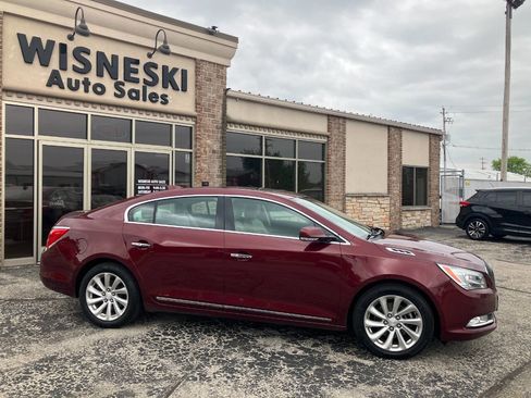 Used 2016 Buick LaCrosse Leather w/ Experience Buick Package FWD image 2