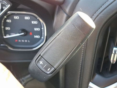 Used 2019 GMC Sierra 1500 SLE w/ SLE Value Package image 16