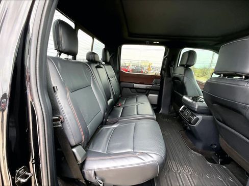 Used 2021 Ford F150 Lariat w/ Equipment Group 502A High image 39