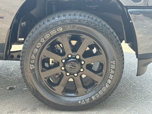 Used 2025 RAM 2500 Laramie AWD/4WD image 12