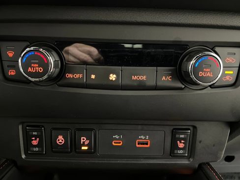 Used 2026 Nissan Frontier PRO-4X w/ Pro-4x Convenience Package AWD/4WD image 50