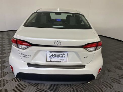 Used 2026 Toyota Corolla LE FWD image 7