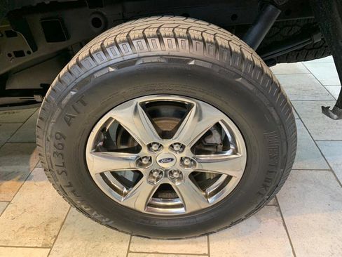 Used 2020 Ford F150 XLT w/ Equipment Group 302A Luxury image 10