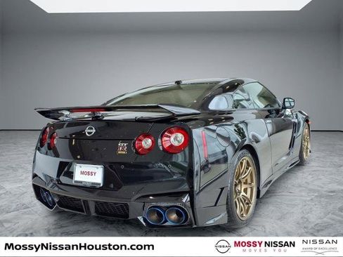 Certified 2024 Nissan GT-R w/ T-Spec Takumi Edition AWD/4WD image 5