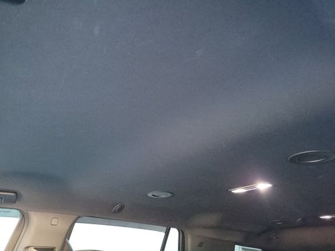 Used 2023 Chevrolet Tahoe Z71 w/ Luxury Package image 24