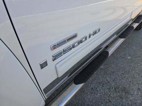 Used 2007 GMC Sierra 2500 SLE w/ SLE2 Preferred Package image 17