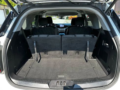 Used 2020 Ford Explorer XLT w/ Comfort Package AWD/4WD image 33