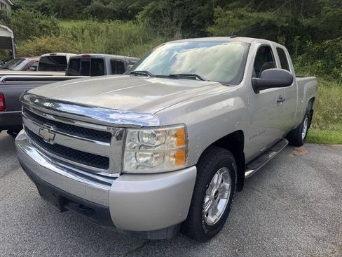 Used 2008 Chevrolet Silverado 1500 LT w/ Power Pack Plus AWD/4WD image 7