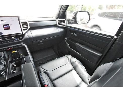 Used 2023 Toyota Tundra Platinum AWD/4WD image 9