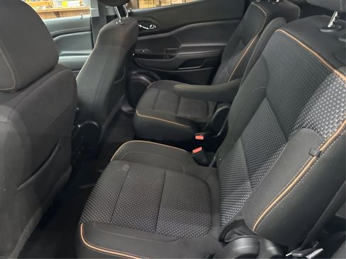 Used 2021 GMC Acadia AT4 w/ Trailering Package image 12